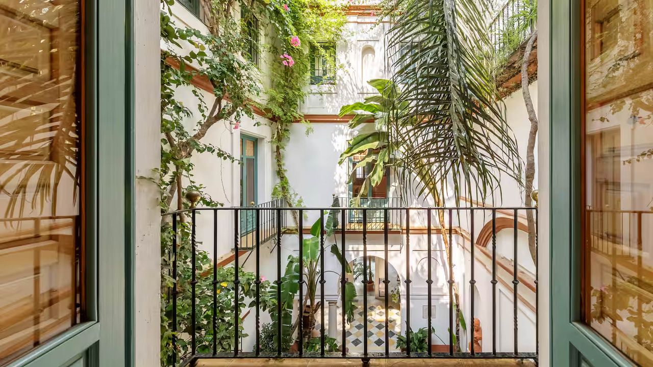 8 Best Seville Airbnb Rooftop Stays with Views