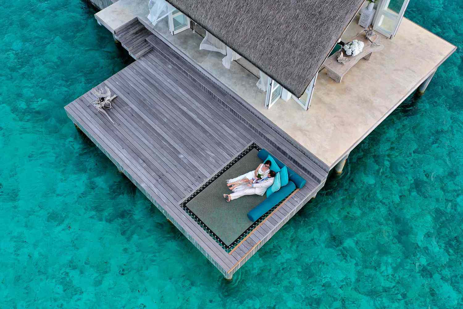 Elope in Style: Overwater Wedding Chapel Guide
