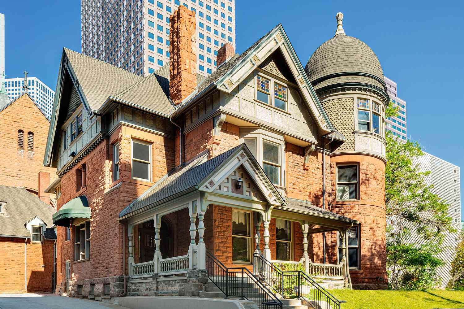 Urban Cowboy Denver: Victorian Charm & Copper Tubs