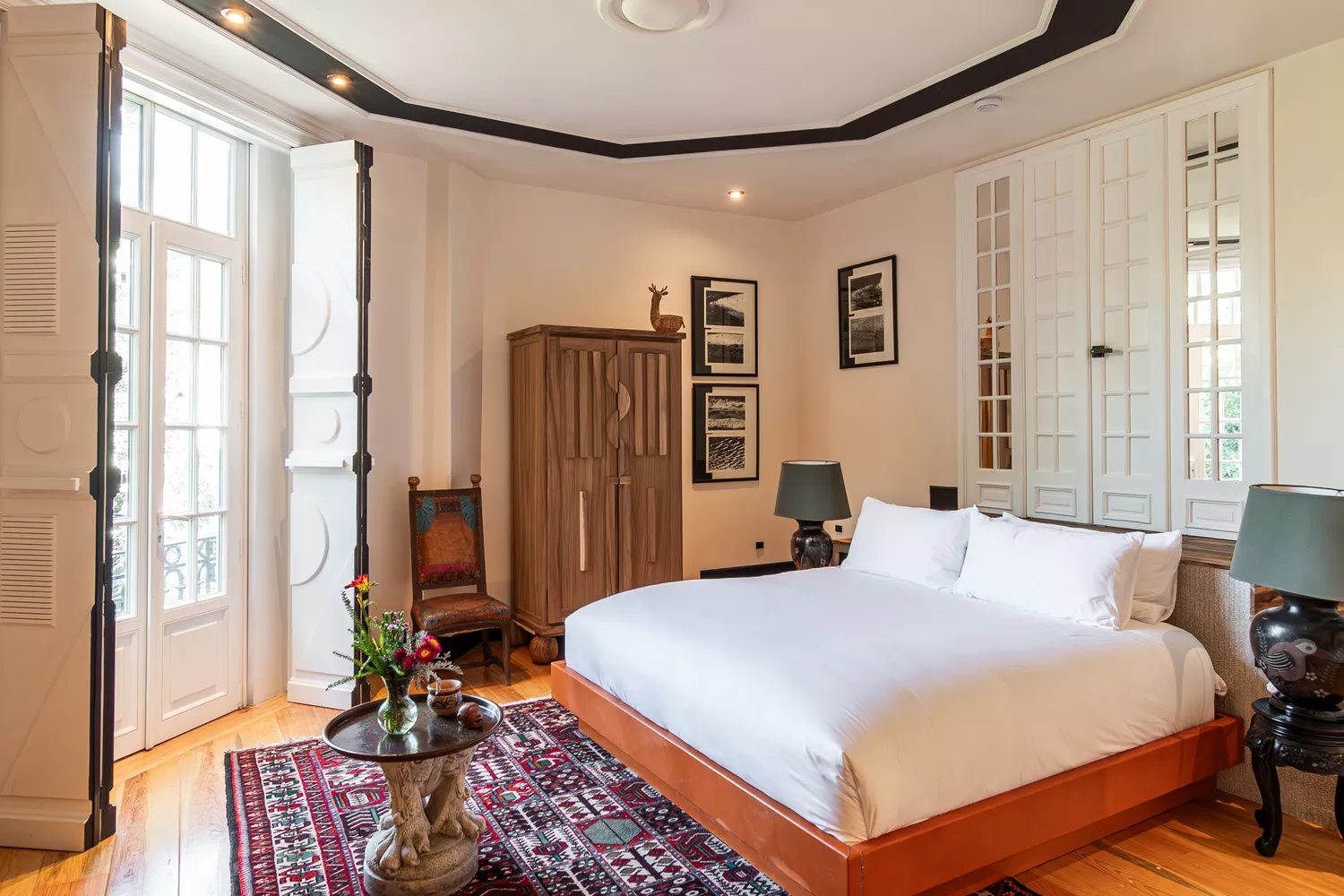 A uniquely designed boutique guest room at La Valise in Roma Norte.