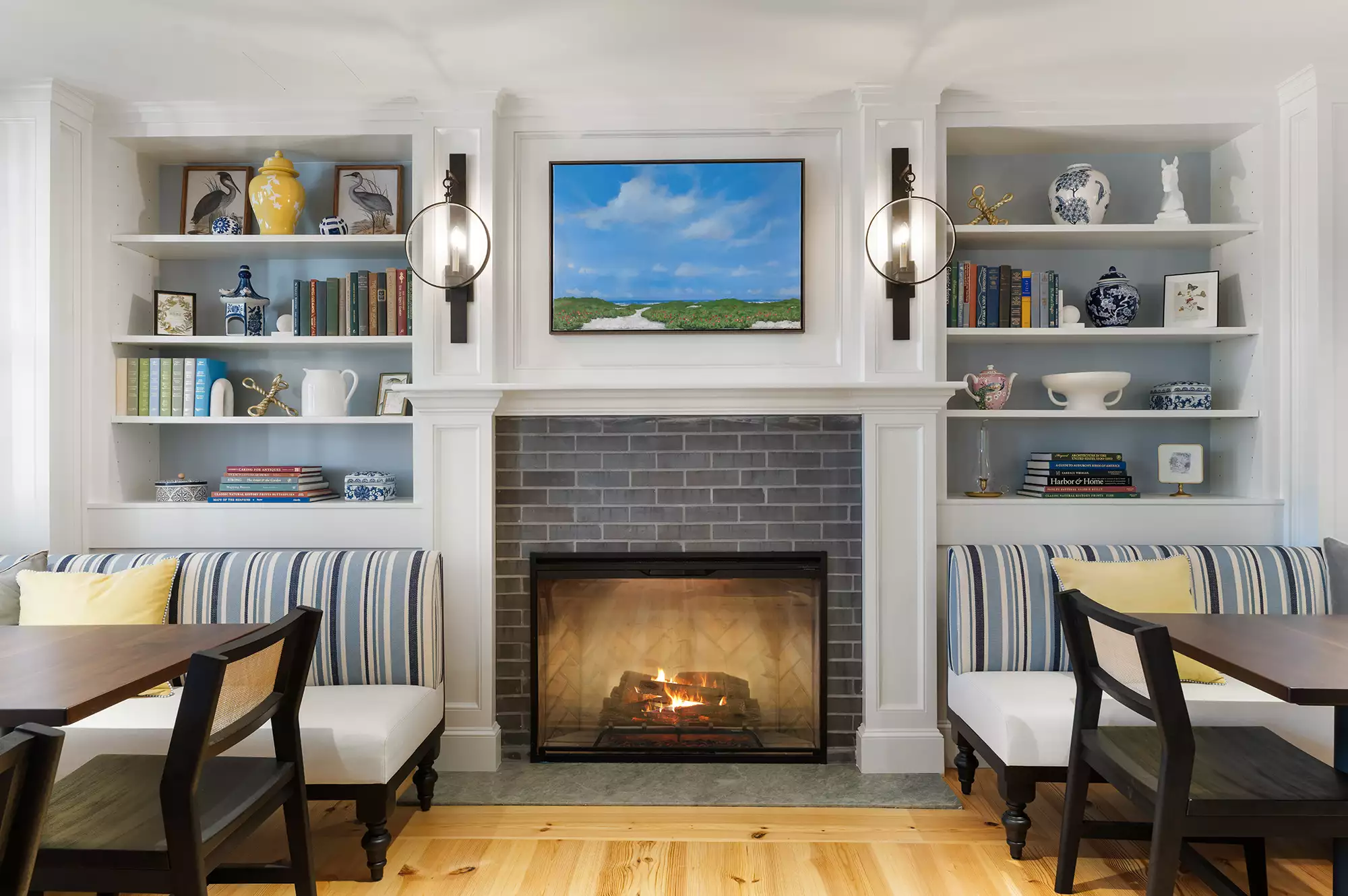 An elegantly designed lounge area inside the Veranda House.