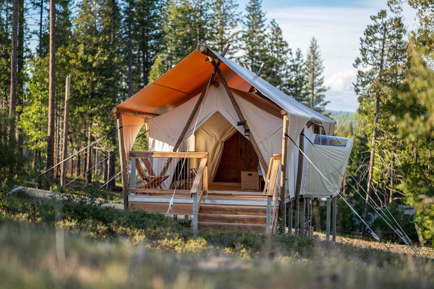 Under Canvas Yosemite: Dark Sky Glamping Guide