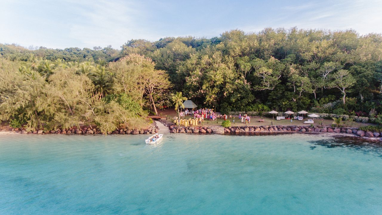 Fiji Destination Wedding: Blue Lagoon Island Guide